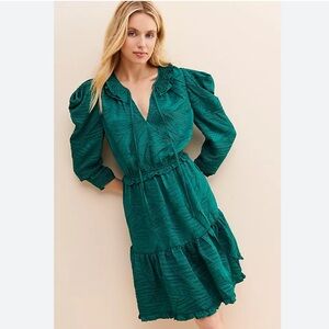 Anthropologie Current Air Emerald Green Crinkled Puff Sleeve